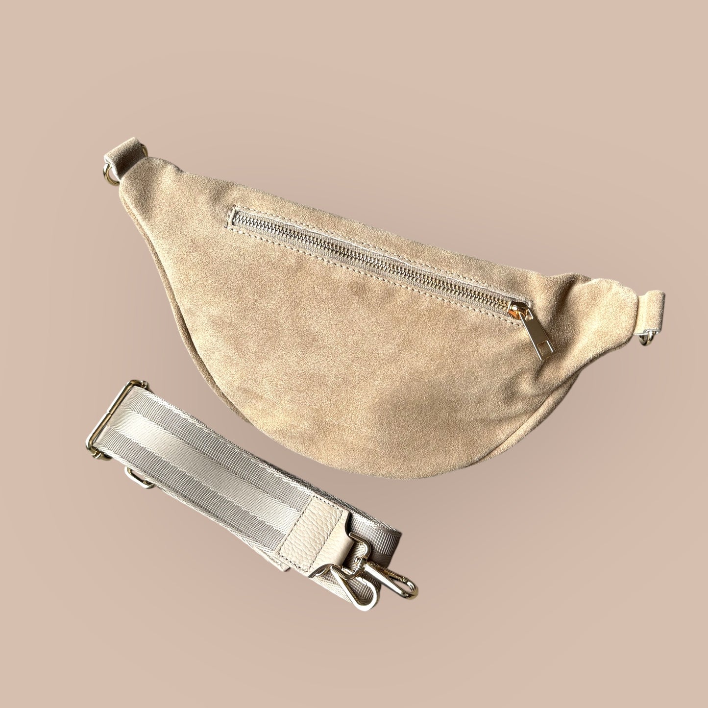 Crossbody-Bag mit Dackel in Wunschfarbe