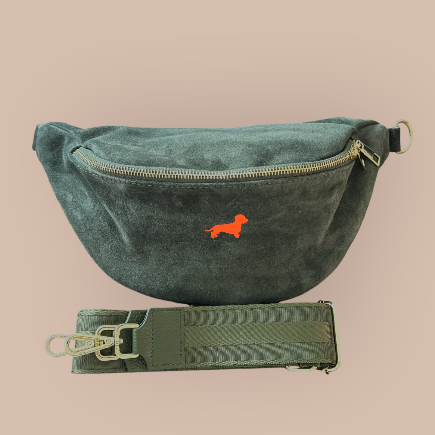 Crossbody-Bag mit Dackel in Wunschfarbe