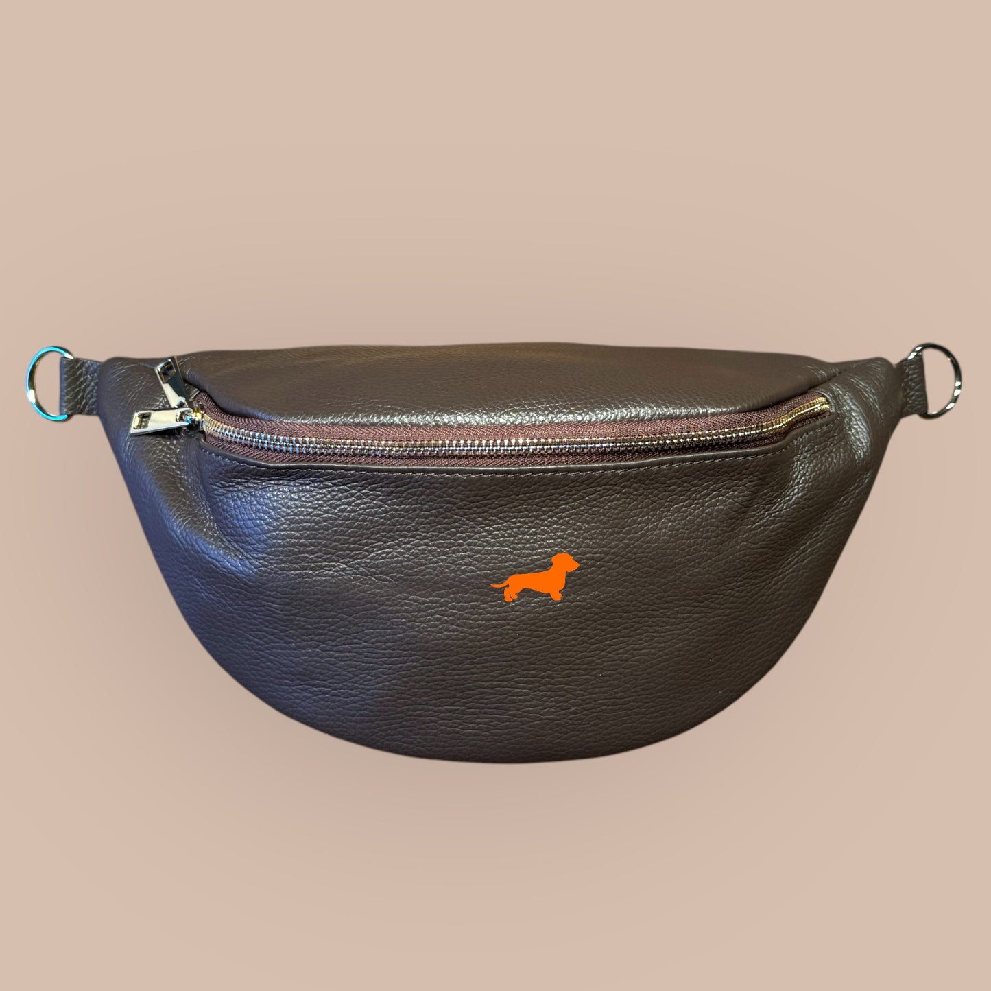Crossbody-Bag Glattleder mit Dackel in Wunschfarbe