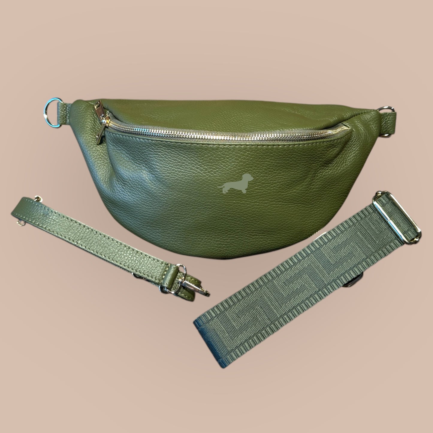 Crossbody-Bag Glattleder mit Dackel in Wunschfarbe