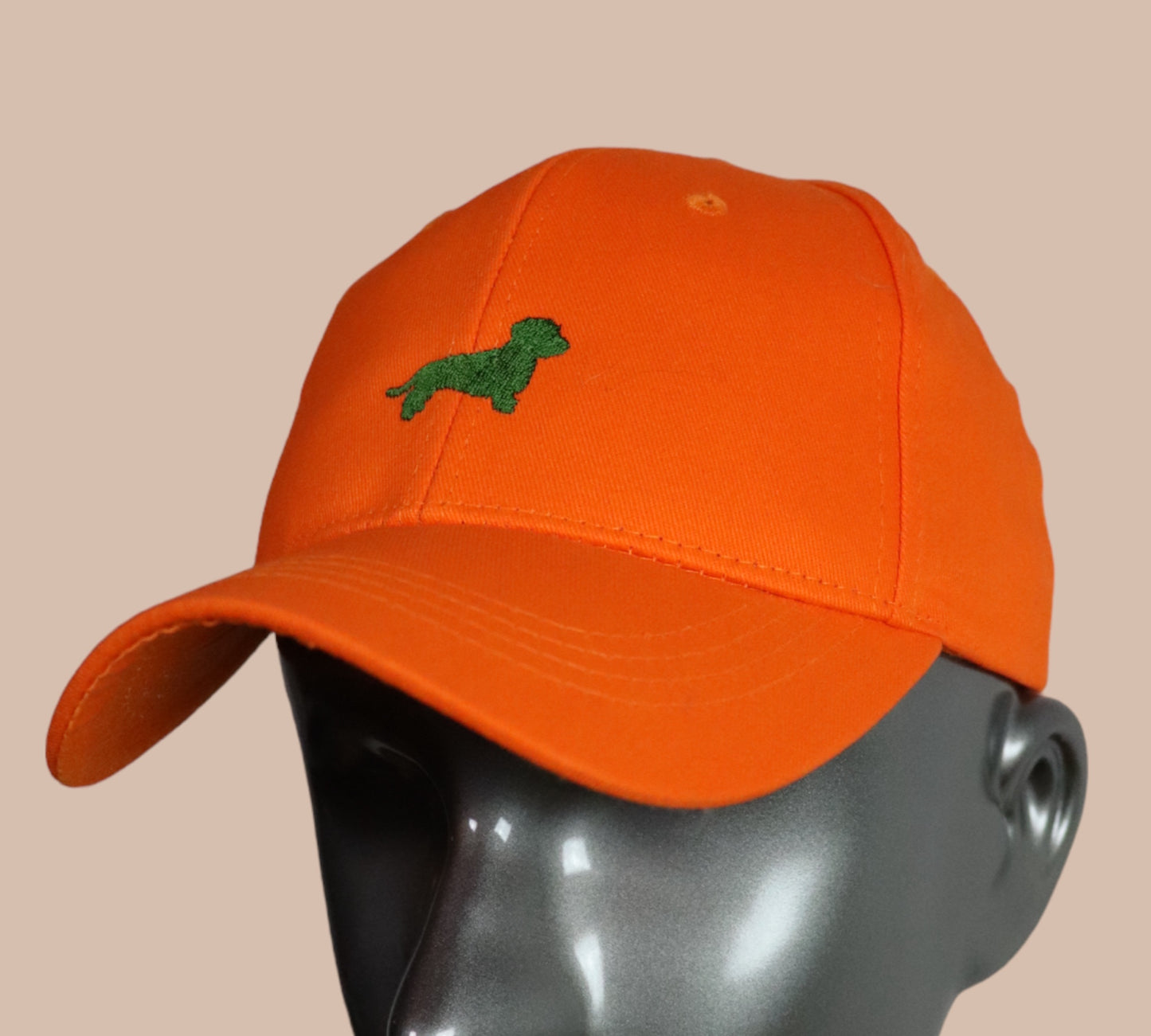 Cap "Signalorange" mit Dackel in Wunschfarbe