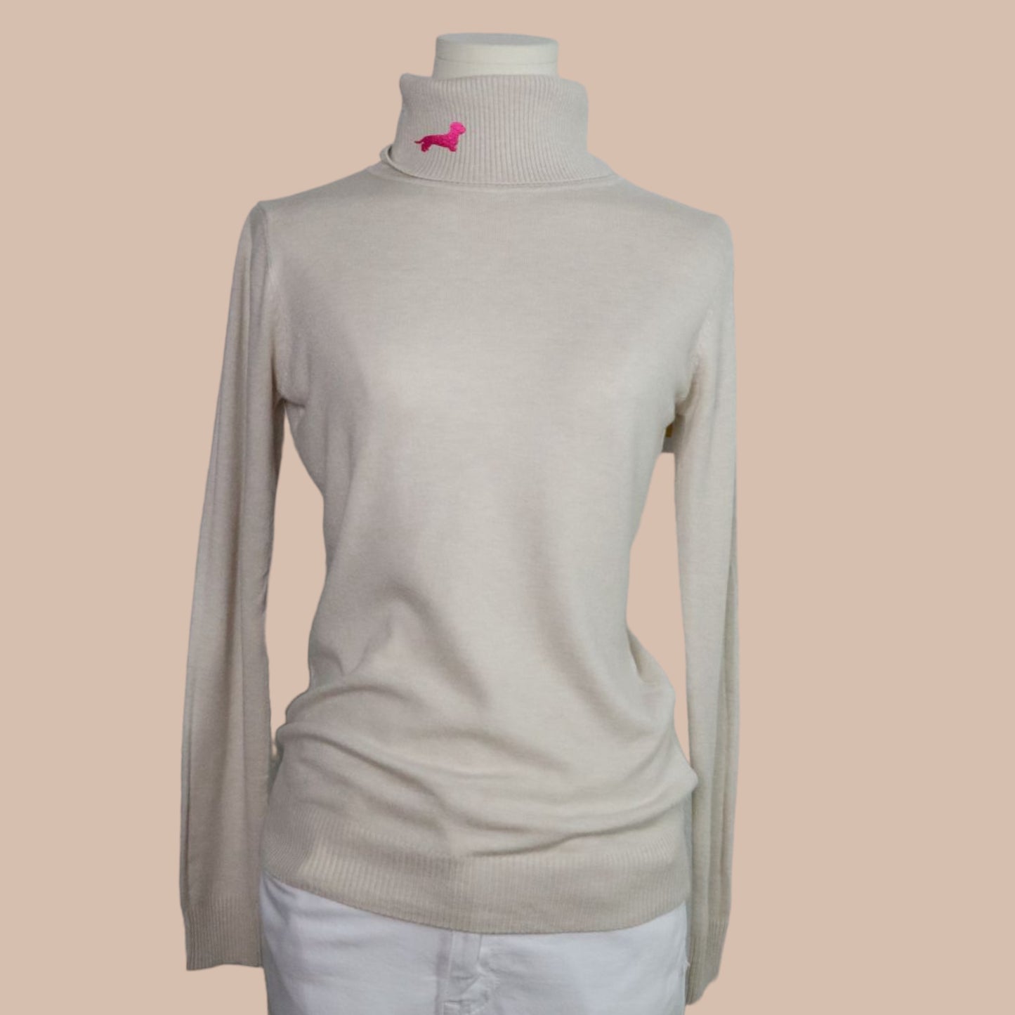 Rollkragenpullover mit Dackel in Wunschfarbe Gr. 34-38