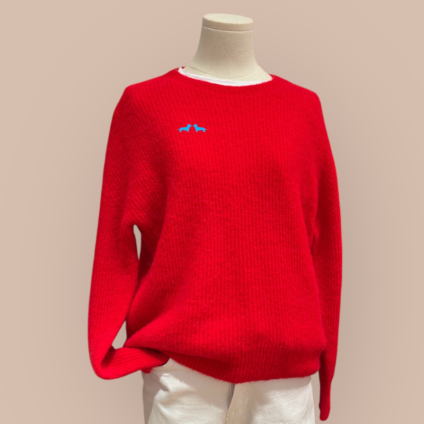 Alpaka-Pullover Rundhals mit Dackel in Wunschfarbe
