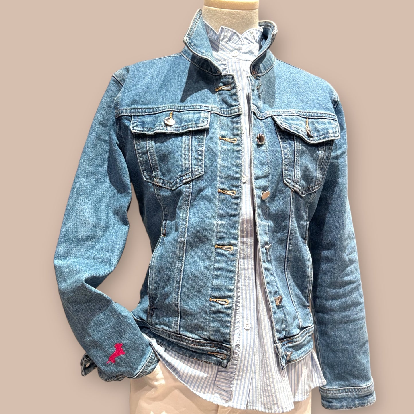 Jeansjacke mit Dackel in Wunschfarbe