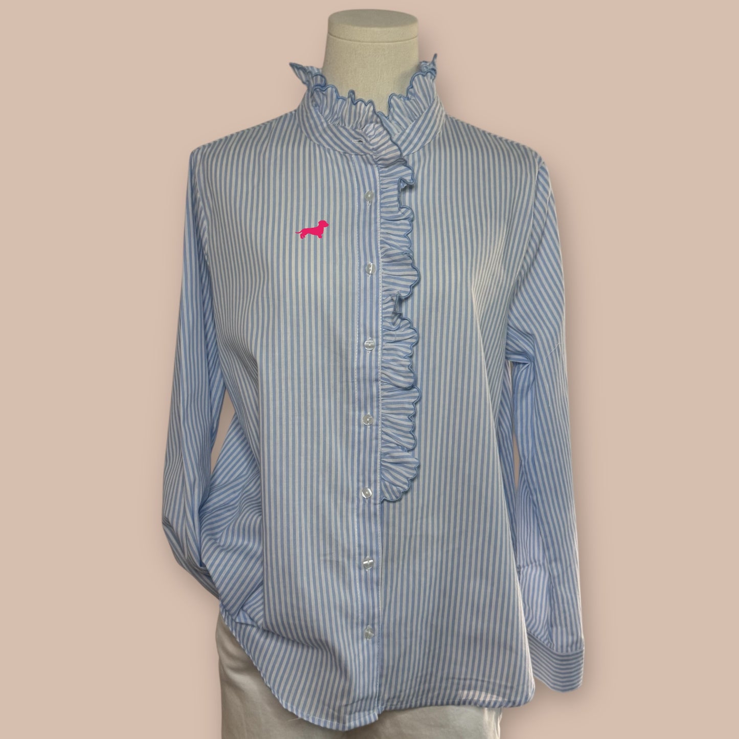 Bluse mit Rüschen und Dackel in Wunschfarbe