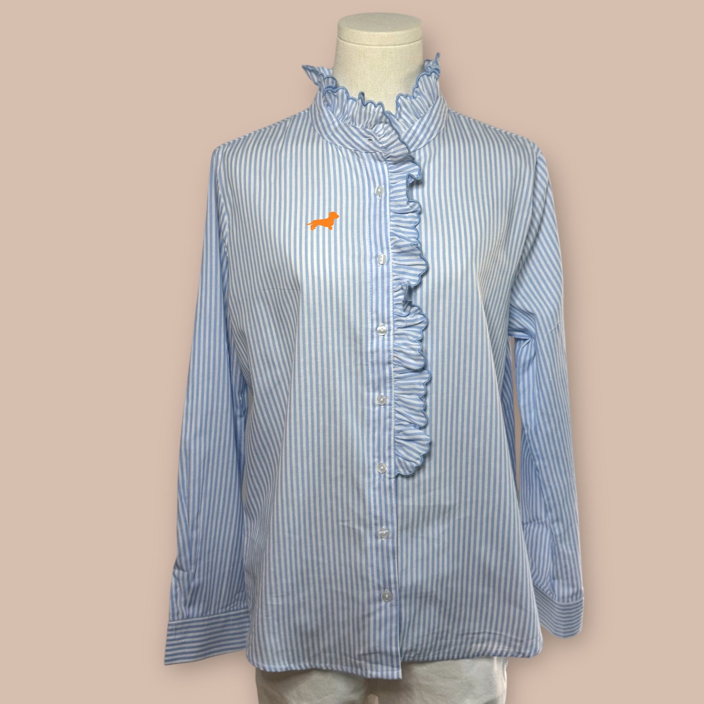 Bluse mit Rüschen und Dackel in Wunschfarbe
