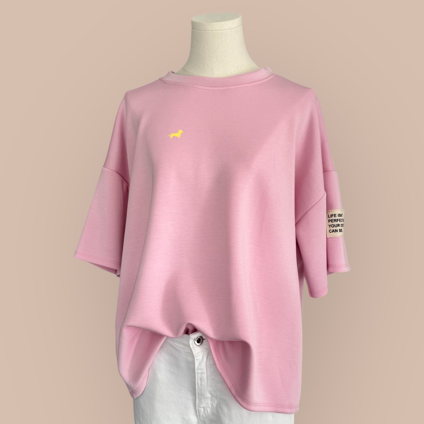 Sweater Kurzarm SuperSoft mit Dackel-Stick in Wunschfarbe
