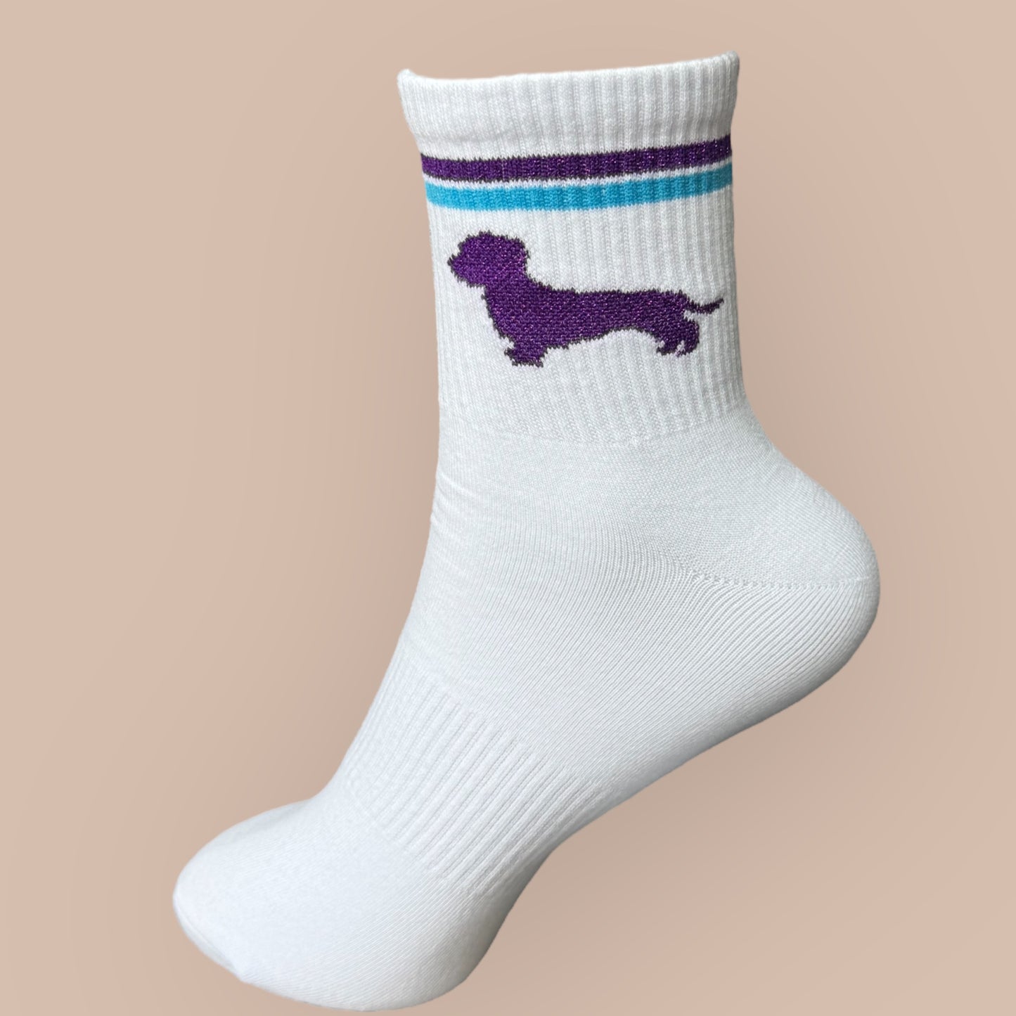 Socken mit Dackel in Trendfarben