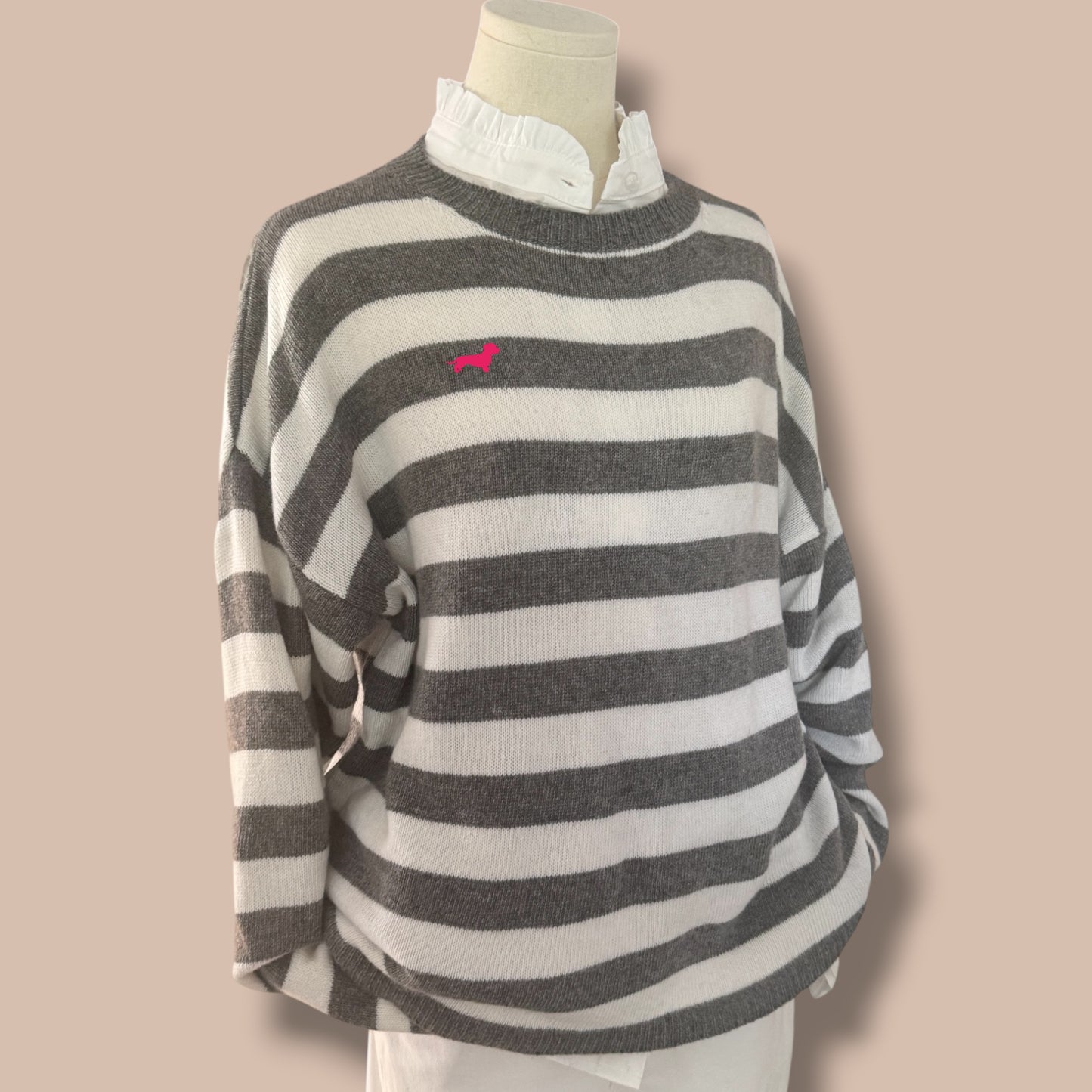 Pullover gestreift mit Dackel in Wunschfarbe