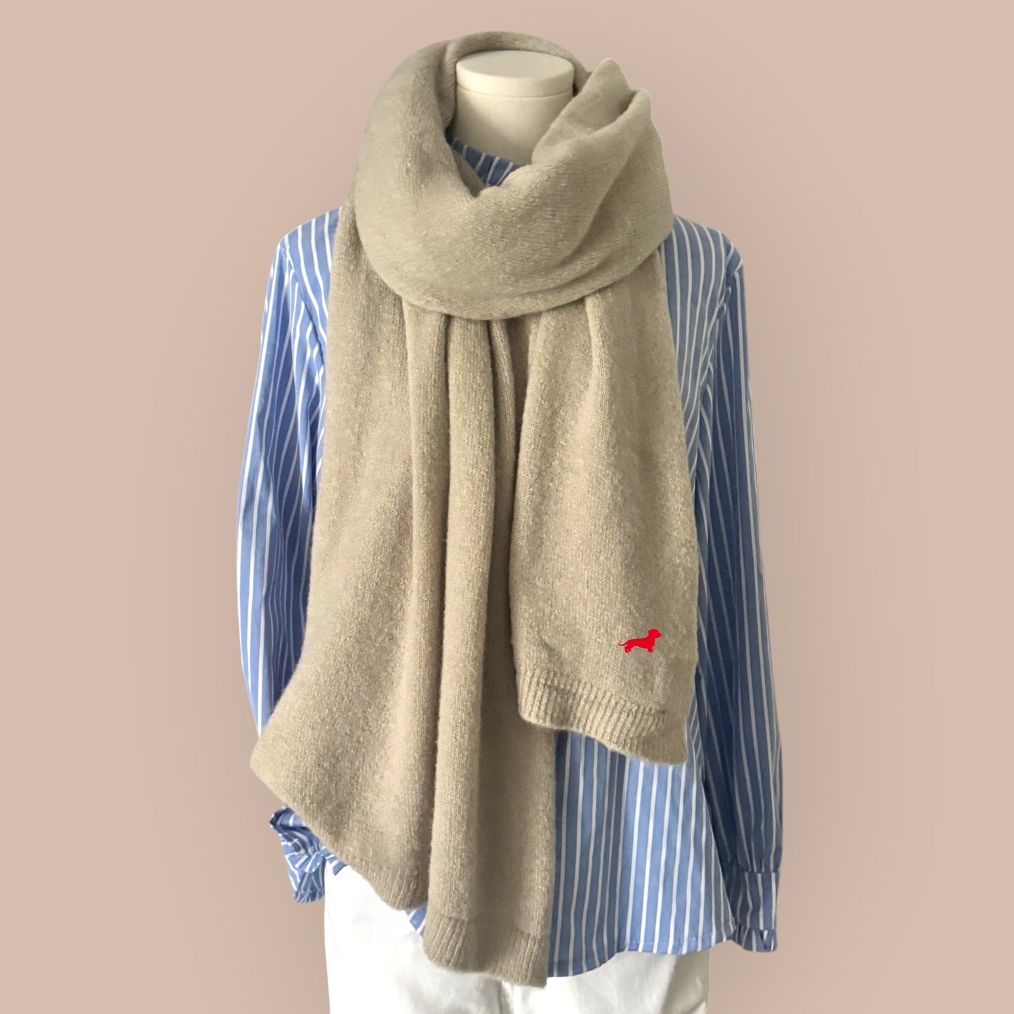 Schal Kuschelweich mit Dackel in Wunschfarbe