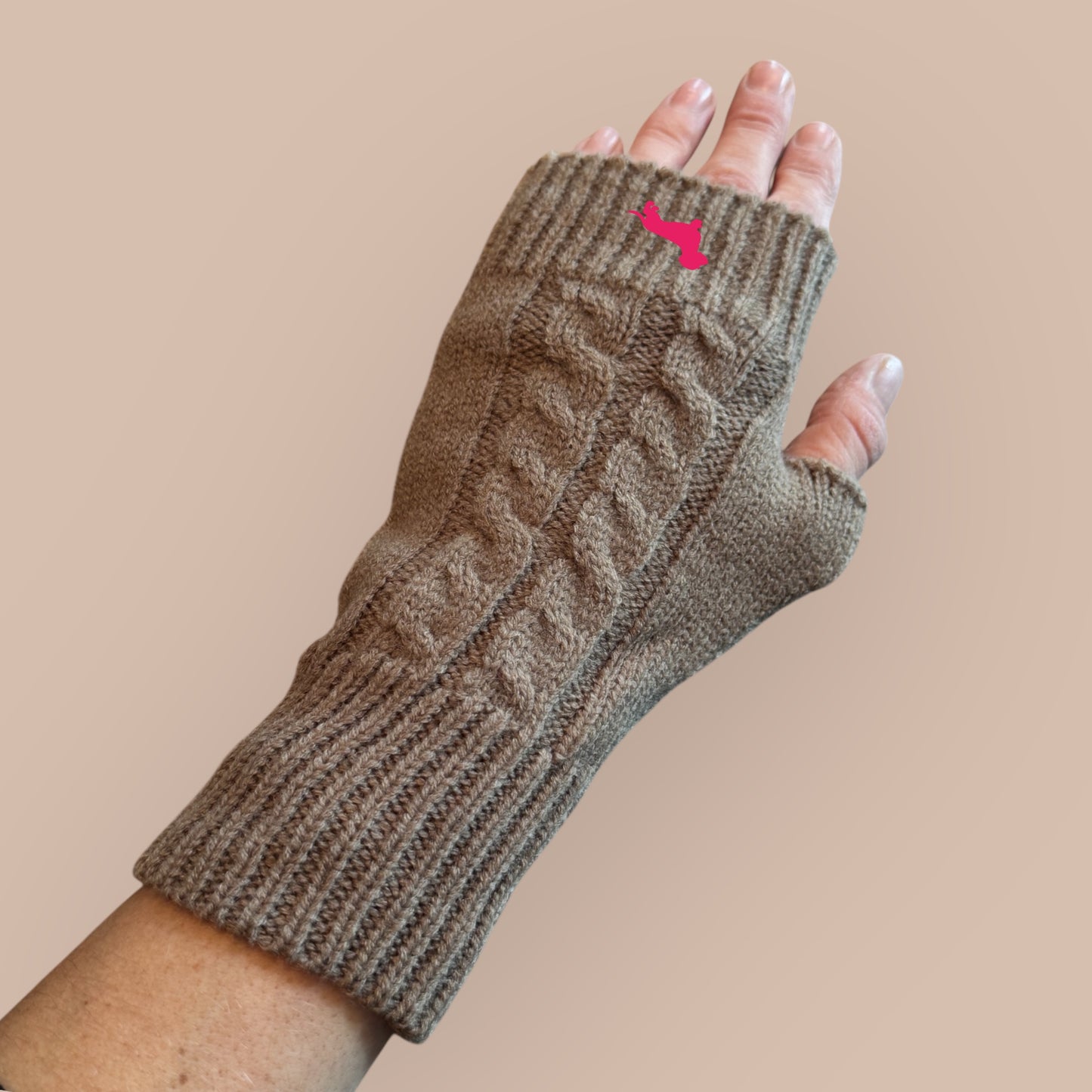 Handschuhe mit Dackel in Wunschfarbe