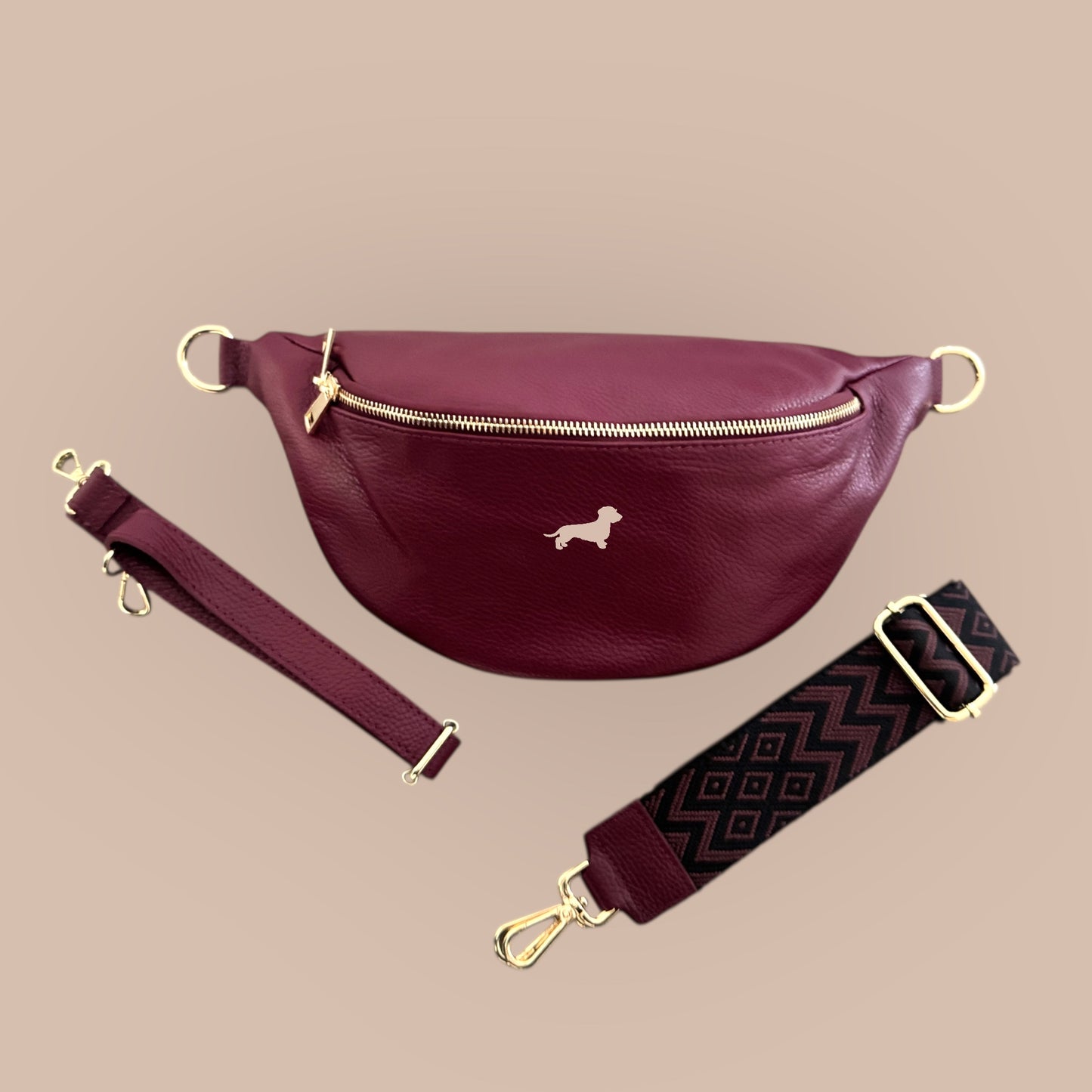 Crossbody-Bag Glattleder mit Dackel in Wunschfarbe