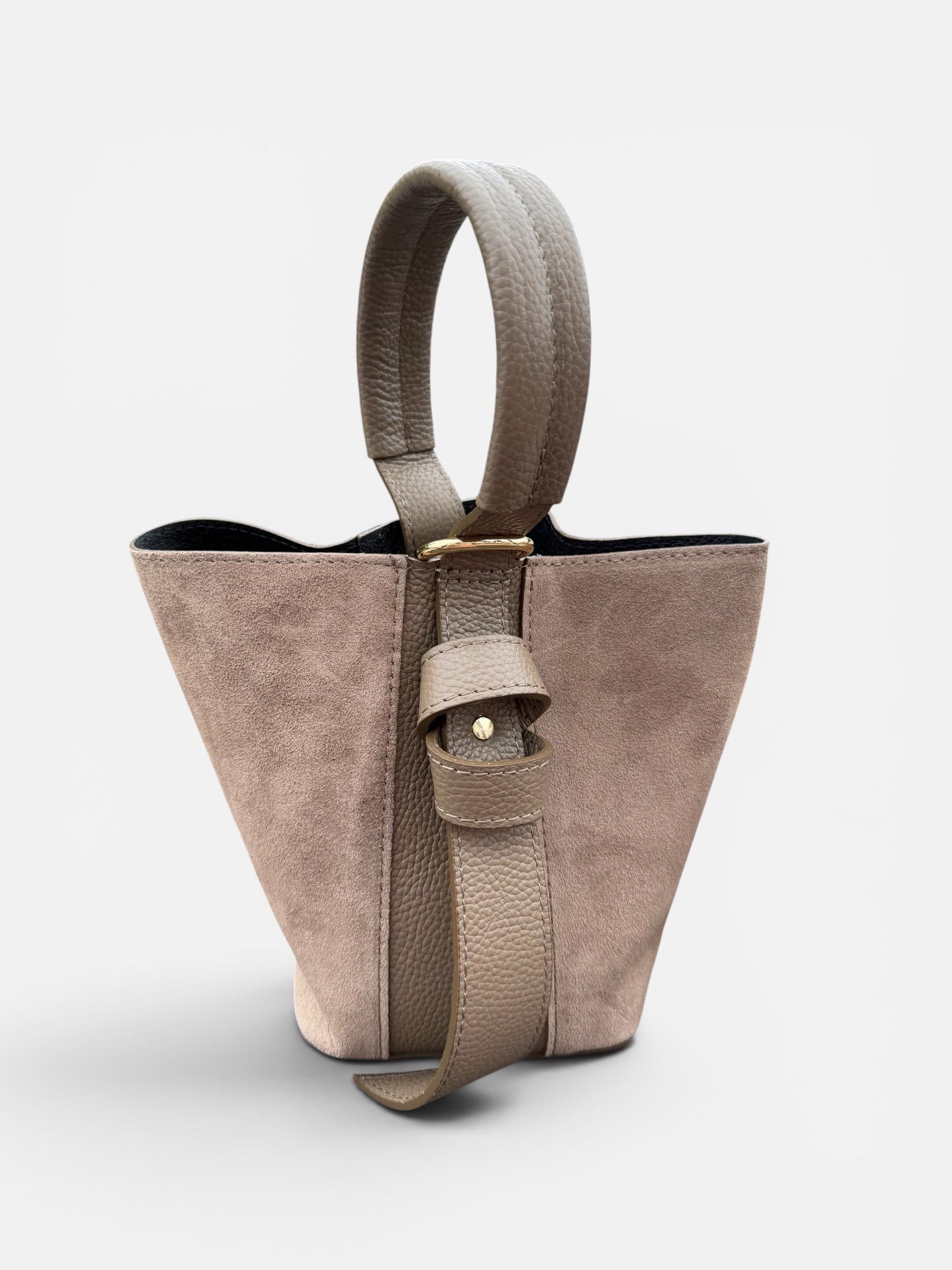 Mila Bucket Bag