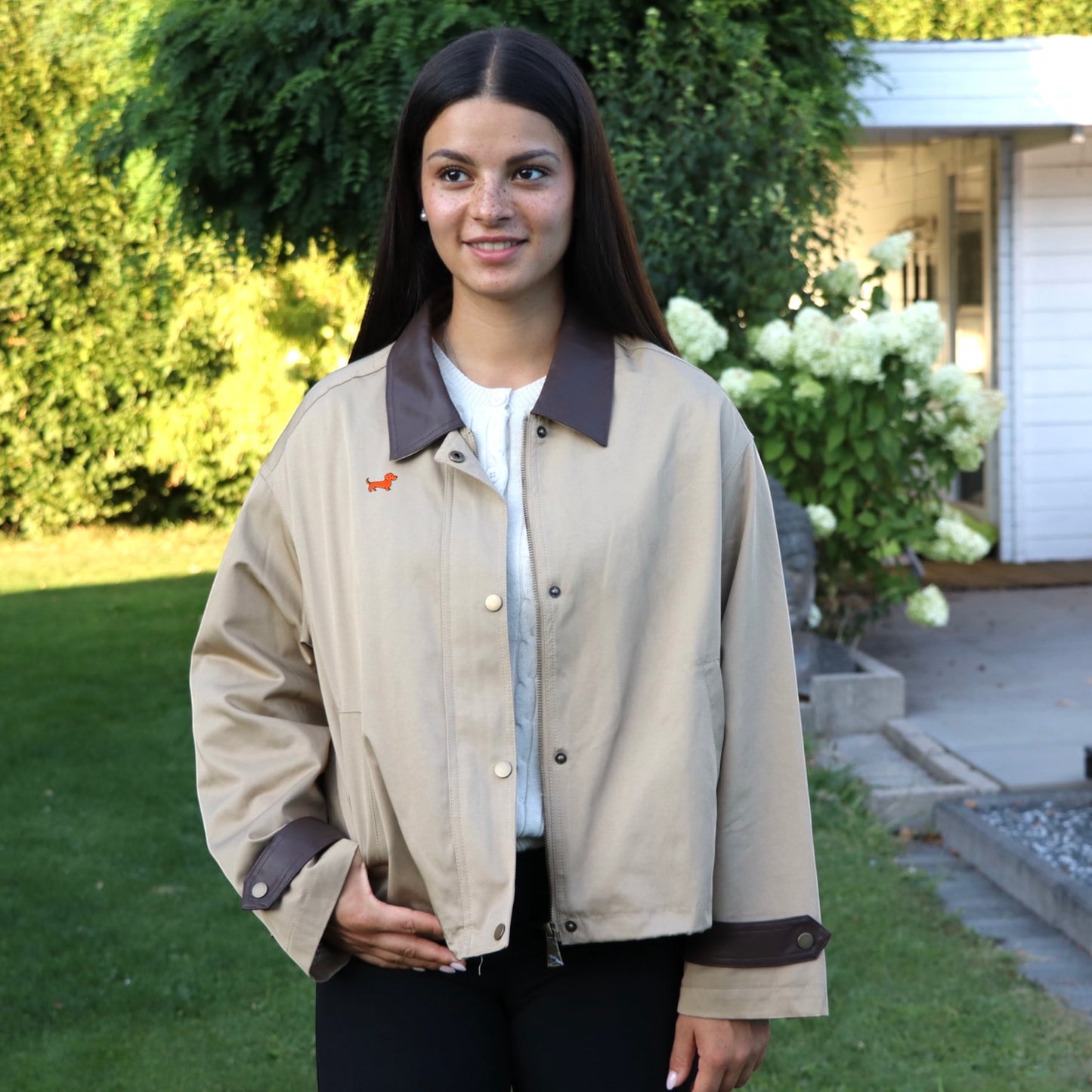 Cotswold Jacket mit Dackel-Pin