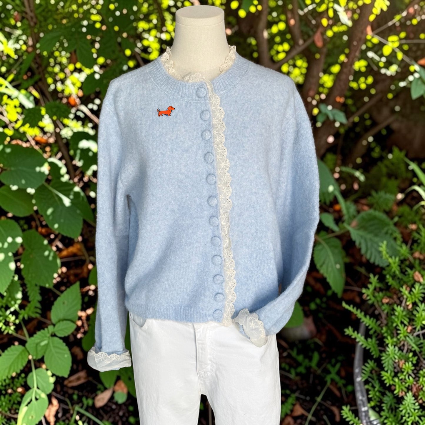 Spitzenstrickjacke Leni mit Dackel in Wunschfarbe oder Dackel Pin