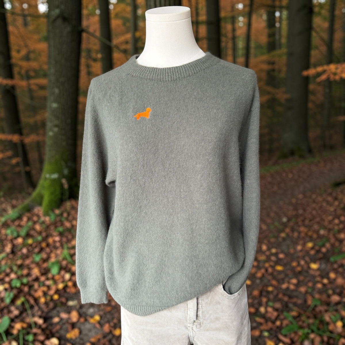 Alpaka-Strickpullover Ellie mit Dackelstick