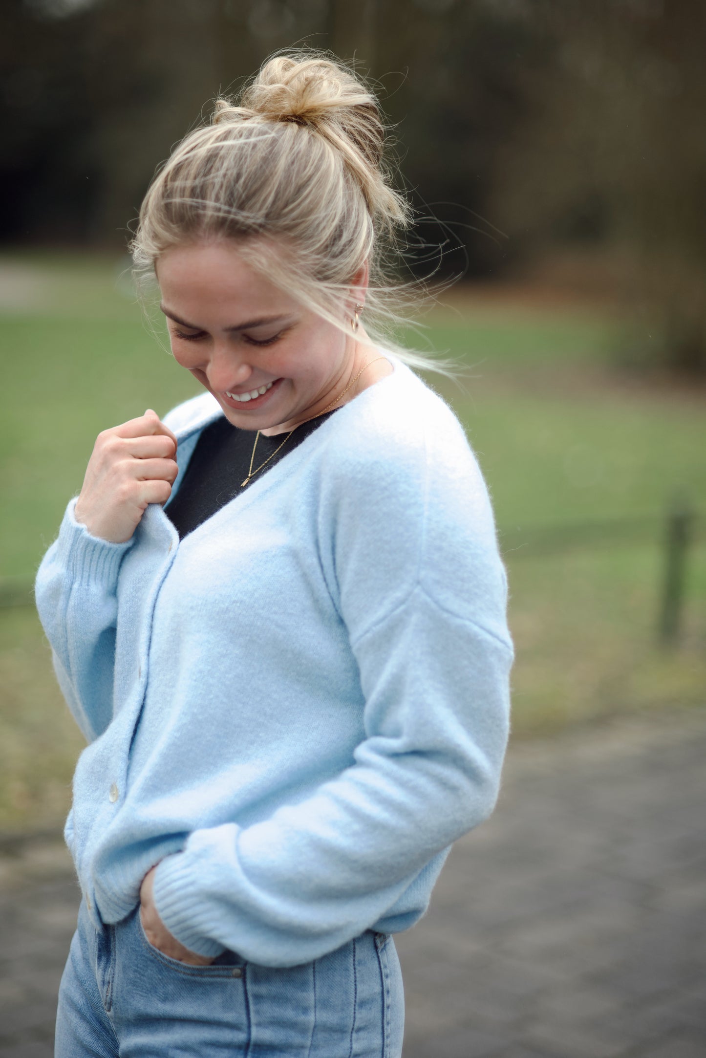Alpaka-Strickjacke mit V-Ausschnitt